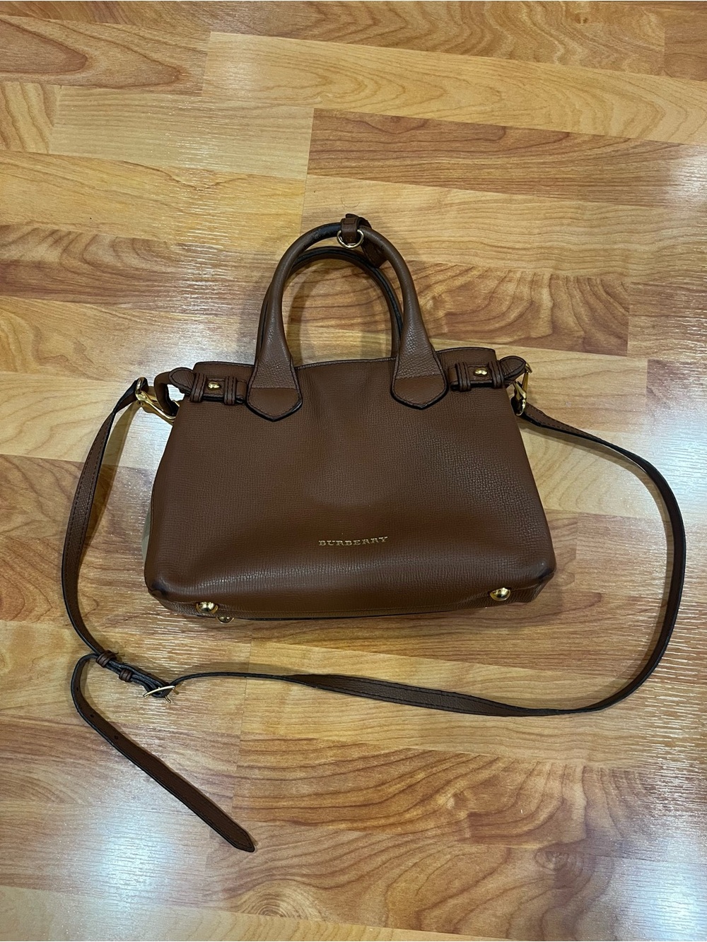 Burberry Brown Grainy Calfskin House Check Banner Bag Small (*Well loved*) - Picture 2 of 10